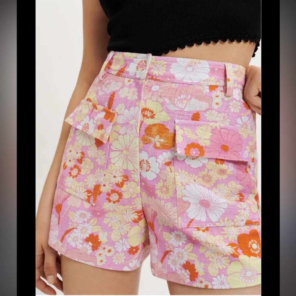 Maje “Flower Power” Shorts Size US 4/EUR 38
